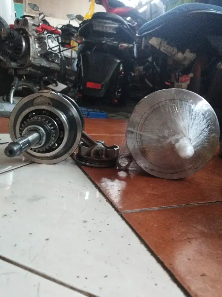 Dicari mekanik bubut