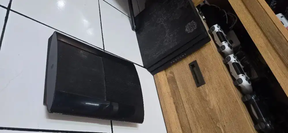 Playstation 3 Super Slim