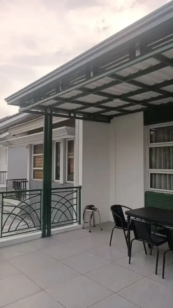 Kanopi atap alderon