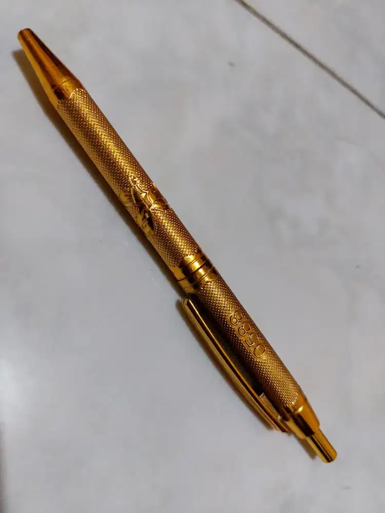 Cempaka kudup  bolpoin