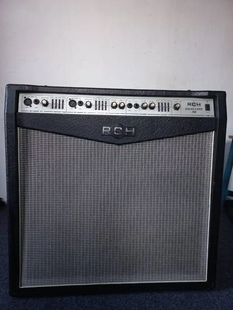 RCH Excellent 700 Multifunction Amplifier