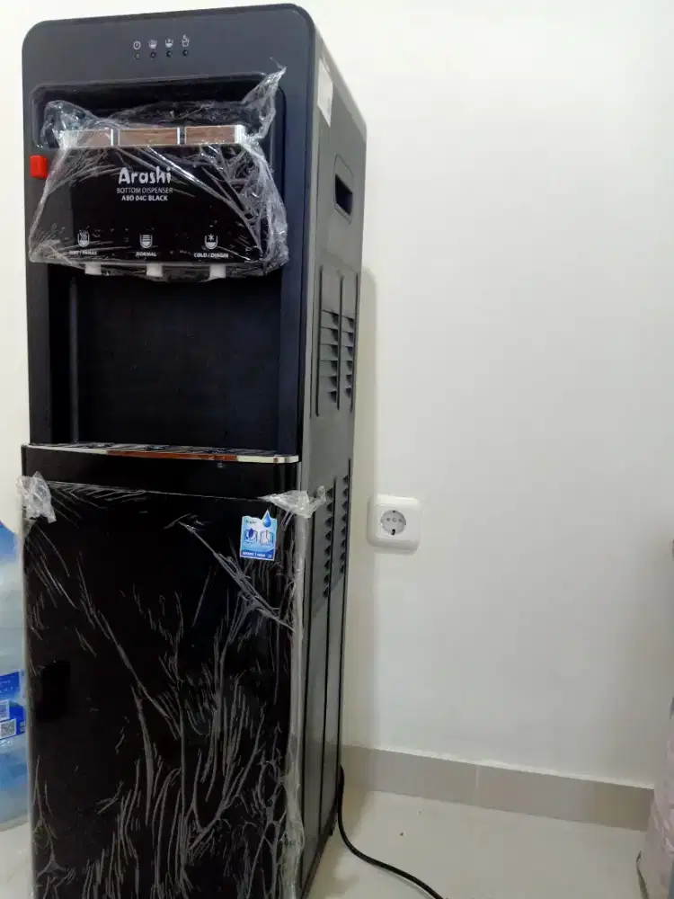 Dijual dispenser terbaru
