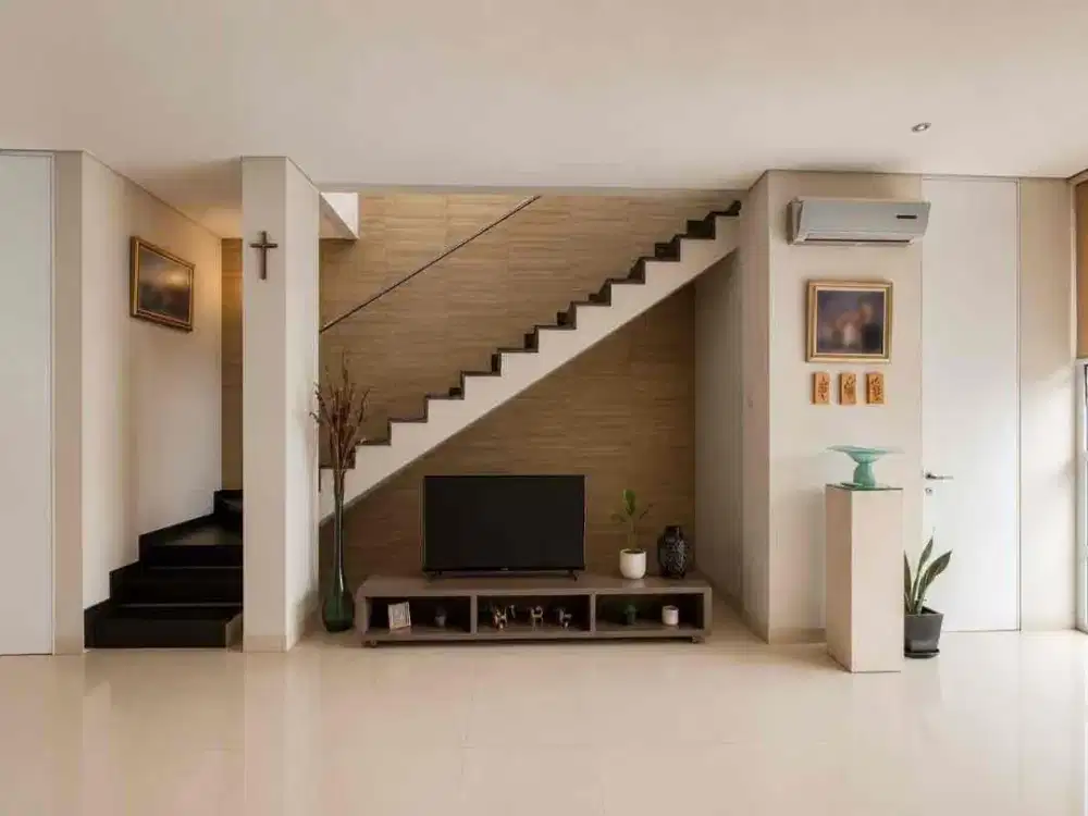 Rumah Minimalis Modern di Lebak Bulus Lokasi Strategis