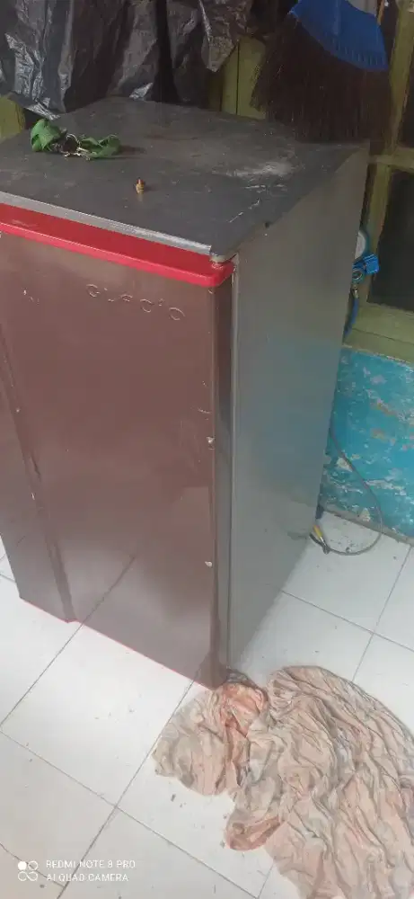 Jual kulkas Toshiba dingin beku