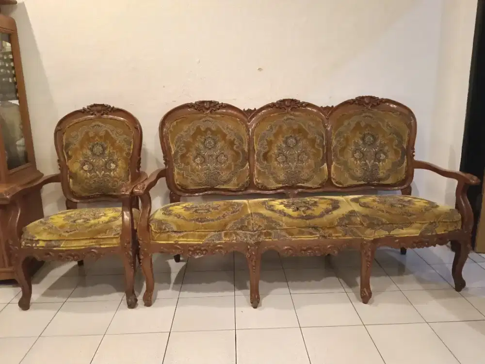 Kursi 1 set, mulus terawat