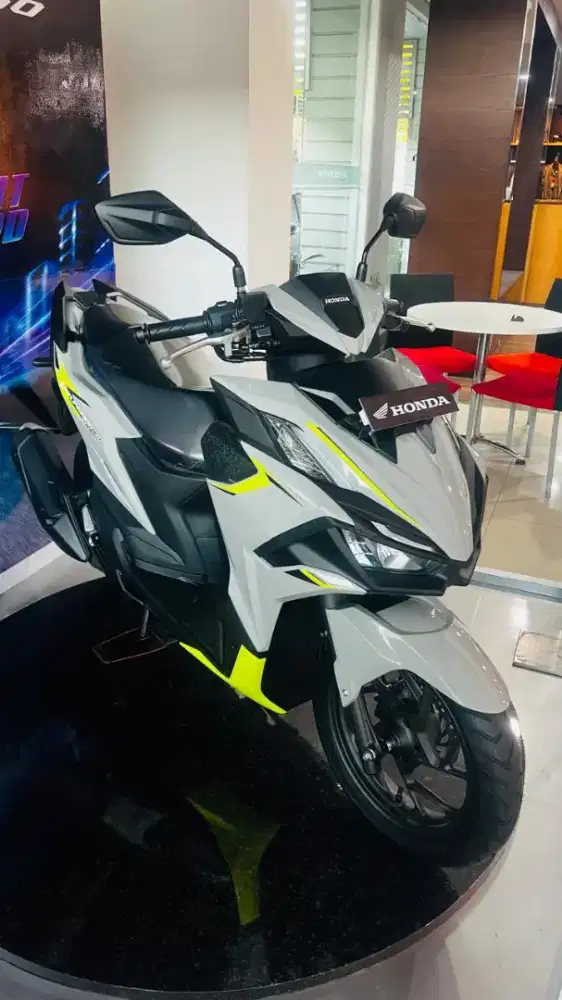 VARIO 160 evo CBS (kredit, cicilan, angsuran)