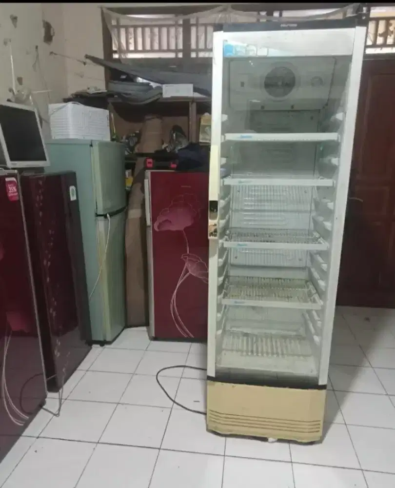 Service kulkas,mesin cuci,water heater,dispenser,kompor gas,pompa air