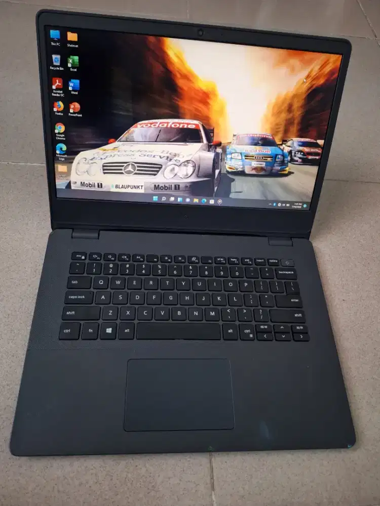 Bismillah di jual laptop dell 3401 slim core i3gen10 baterai 3-4jam