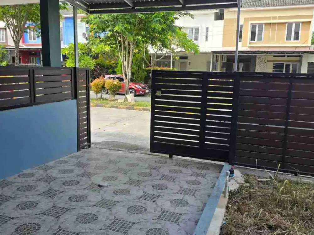 Disewakan rumah semi furnish balikpapqn regency cluster costarica