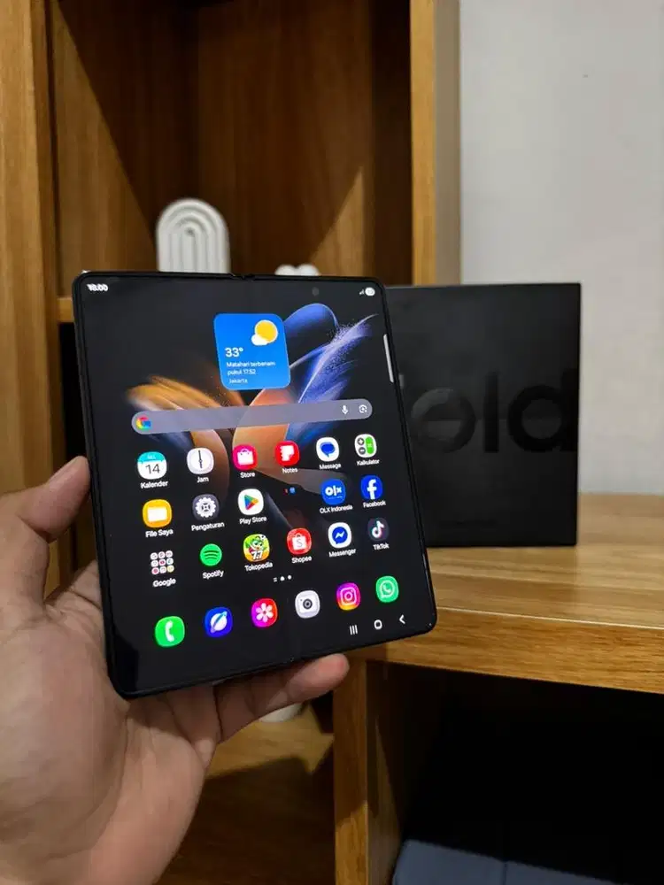 Samsung z fold 4 12/256gb black