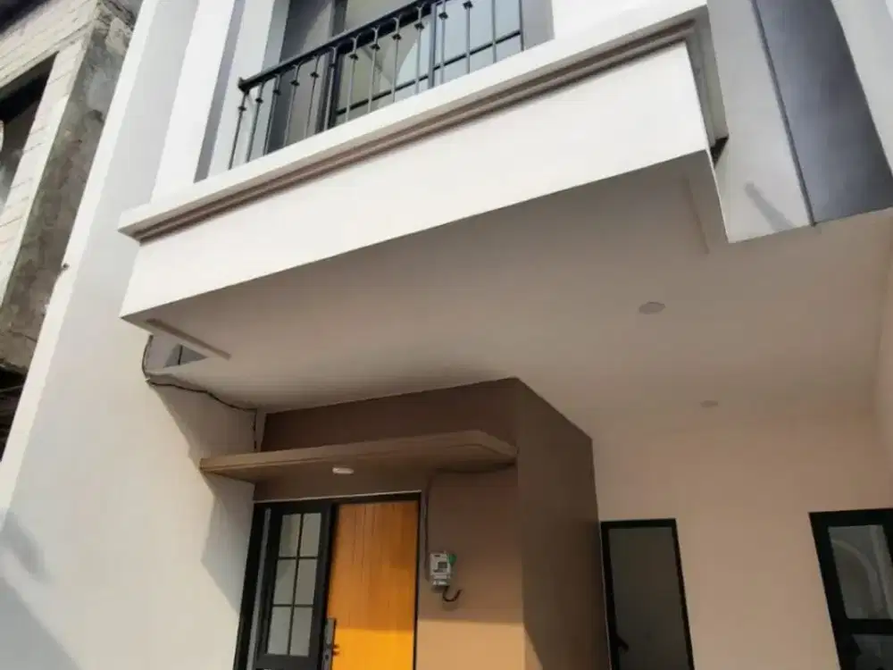 RUMAH READY!! 2 LANTAI MINIMALIS MODERN TENGAH KOTA SURABAYA