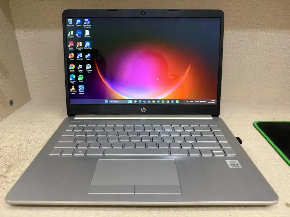 Laptop HP 14S-CF3040TU intel Core I3 mulus 99% no minus