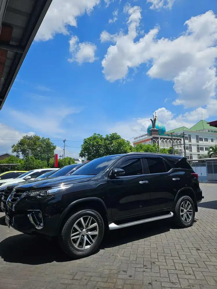 DIJUAL TOYOTA FORTUNER METIC DISEL 2018