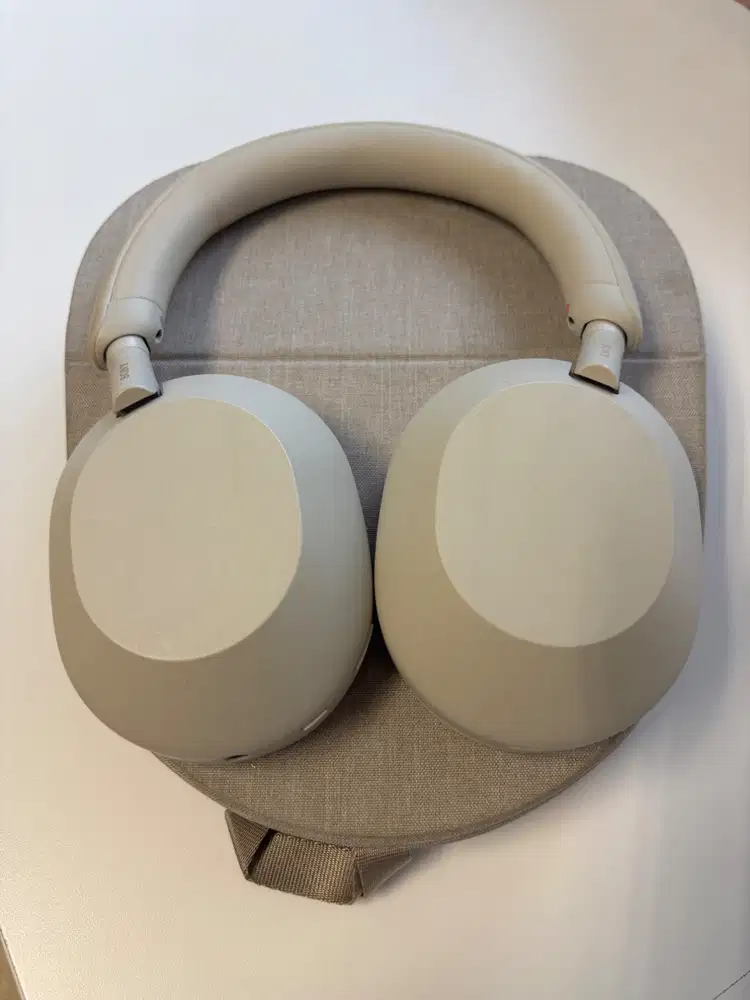 Headphone Sony WH 1000XM5