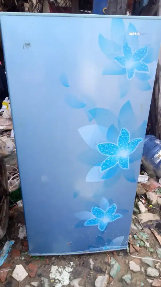 Kulkas 1 pintu Mini  SHARP GRATIS ANTAR