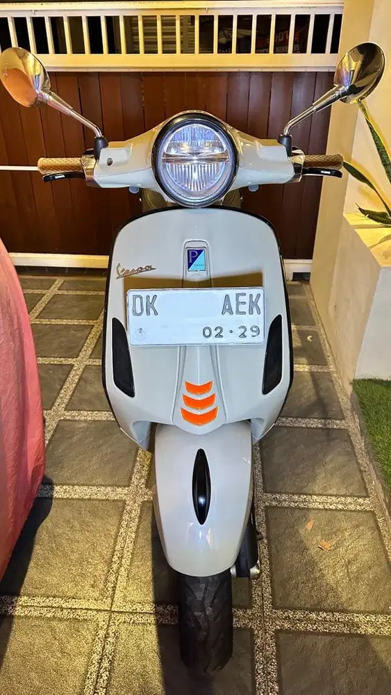 Vespa Primavera S 2024