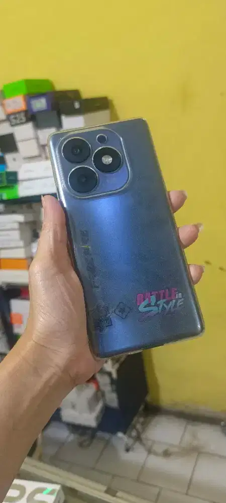 2nd ; Itell S23+ 8/256 4G layar edge dong