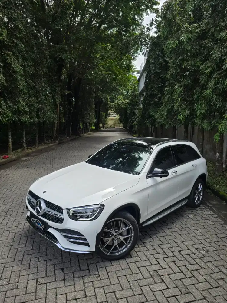 Mercy glc200 amg facelift 2019 / 2020 A/T Putih
