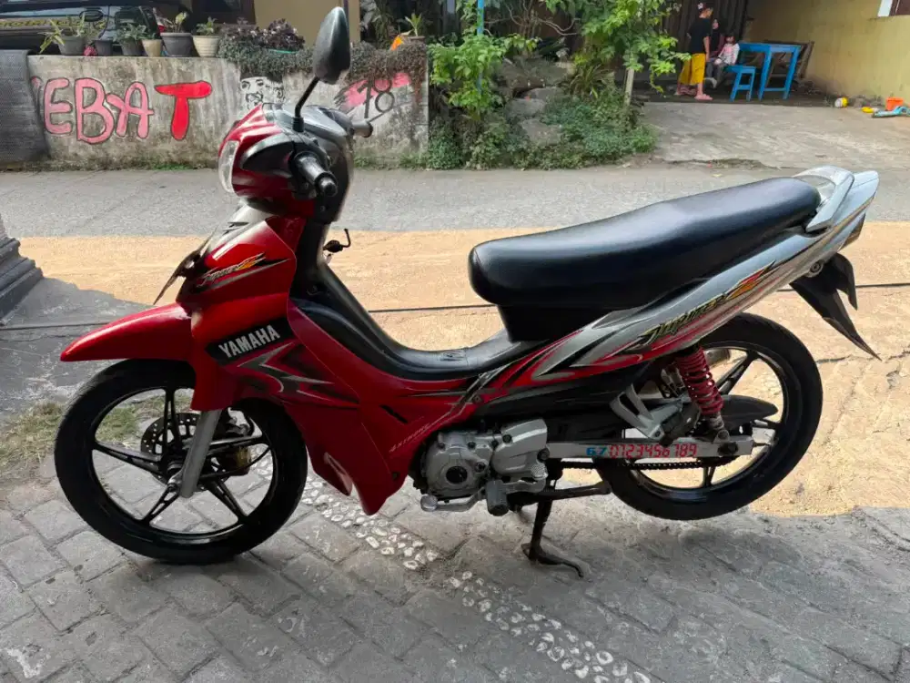 Jupiter Z THN 2007 plat AB Bantul