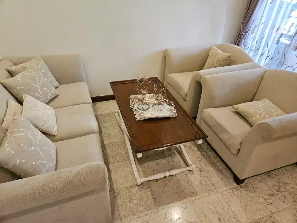 Sofa classic set j&r pondok bambu