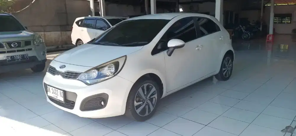 KM 86 RB KIA RIO TH 2013 MATIC
