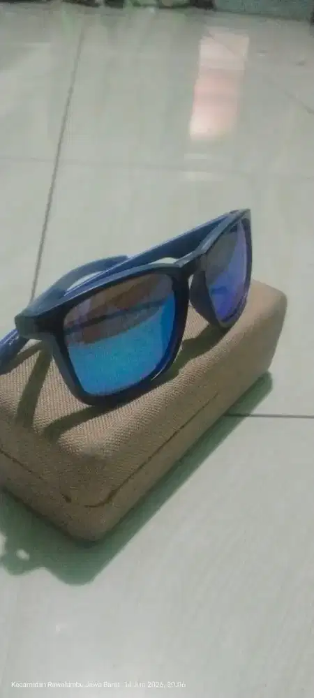 Kacamata esprit