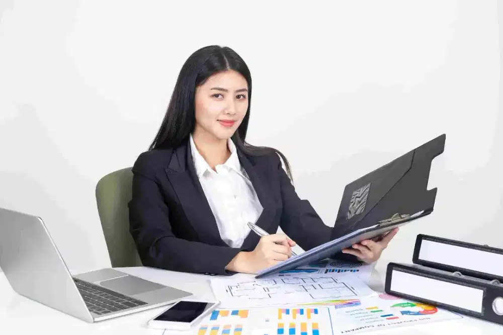 Lowongan staff admin