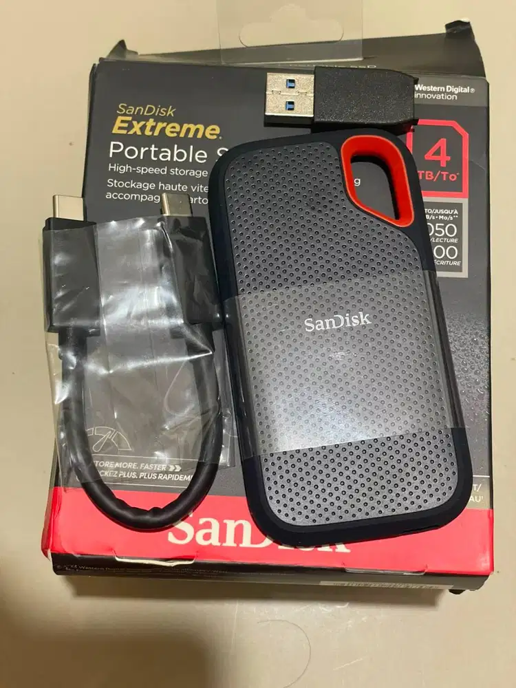 SanDisk Extreme Portable SSD 4TB USB-C Original Fullset Like New