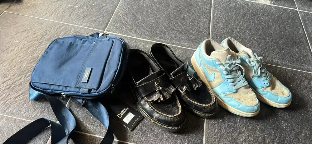 tas National geografic masih baru, docmart & nike
