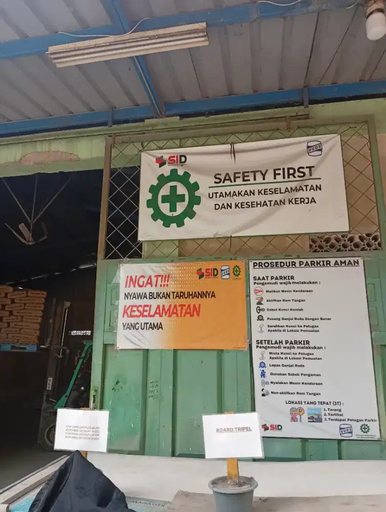 Semen Indonesia Distributor ( SID ) Jakarta Timur