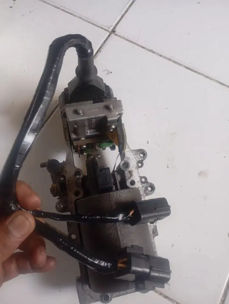 Actuator governor Nissan uero