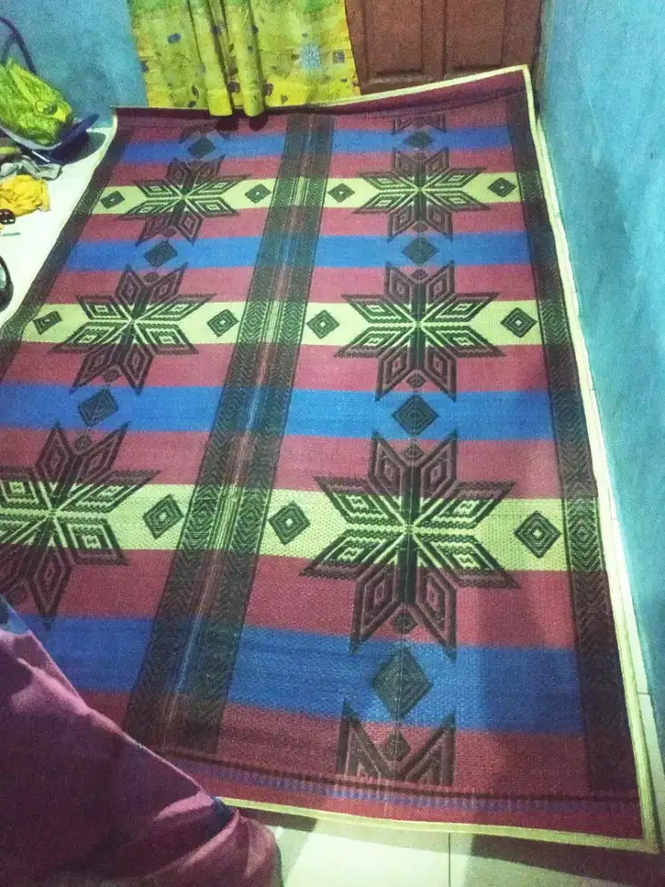 Tikar tidak ada minus