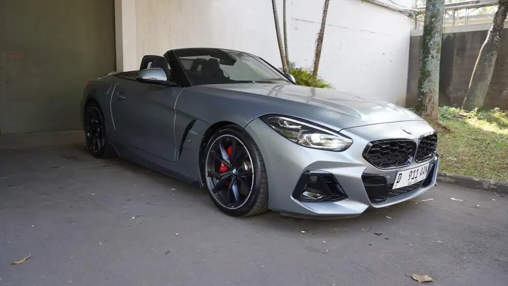 BMW Z4 M40i 2023 Low KM