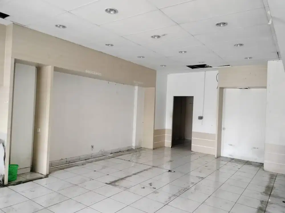 Ruko TURUN HARGA DRASTIS Lokasi Sangat Strategis Ramai di Jalan Indrayasa, Mekar Wangi