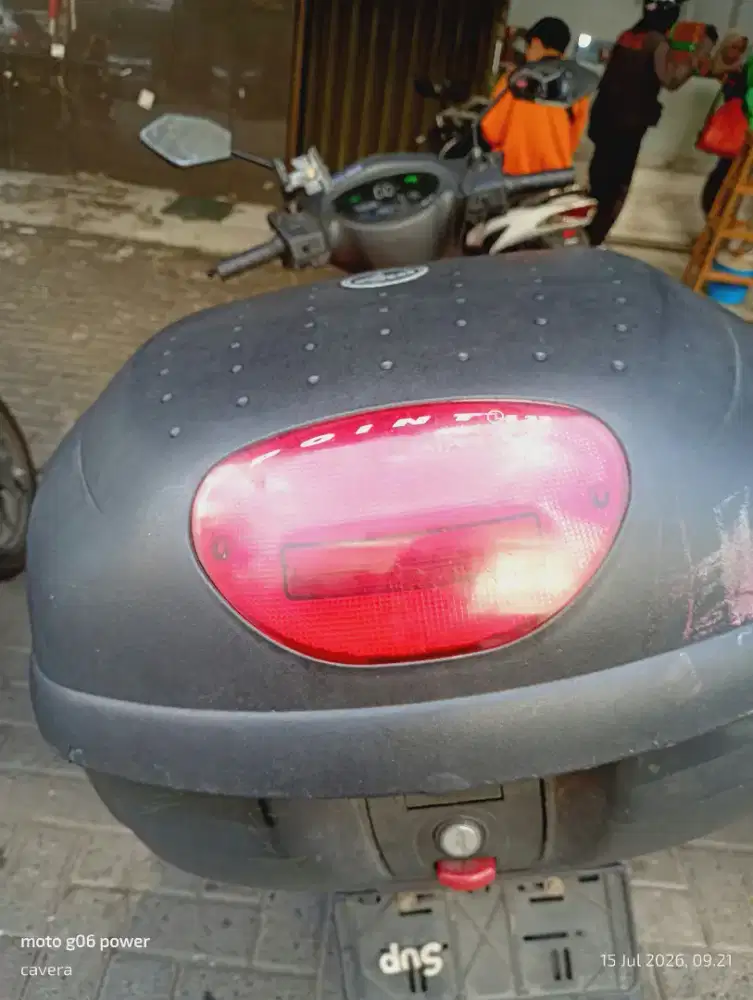 Box Givi e 33 bekas