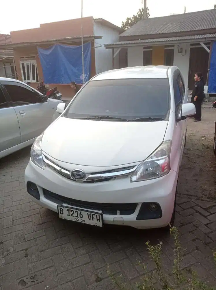 Daihatsu Xenia 2014 Bensin