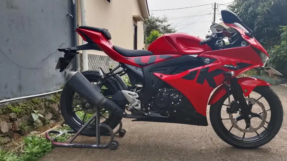 58@:PAJAK ON DEPOK SUZUKi GSX150R 2019