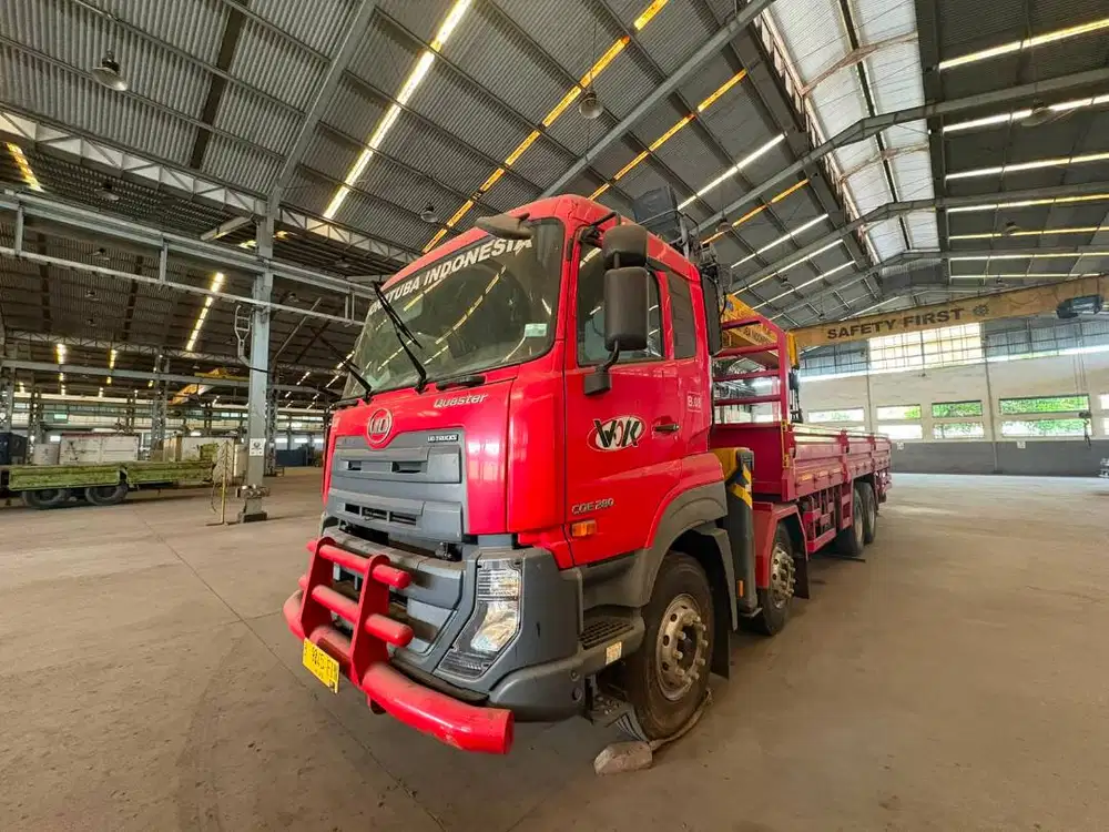 UD Truck Crane 20 Ton