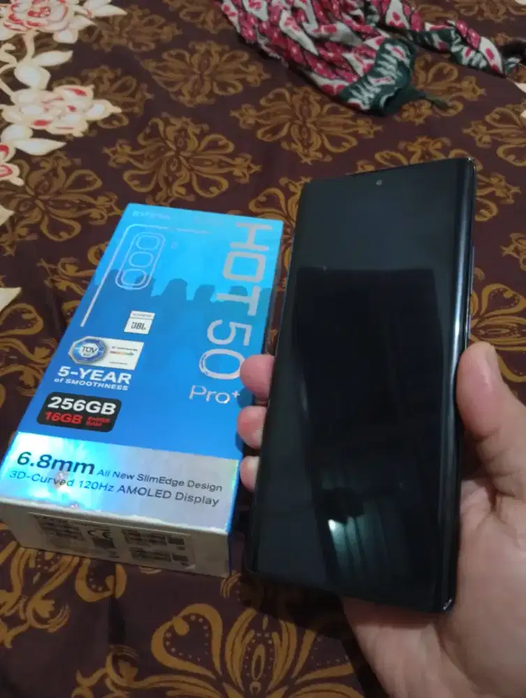 infinix hot50 pro plus layar curved