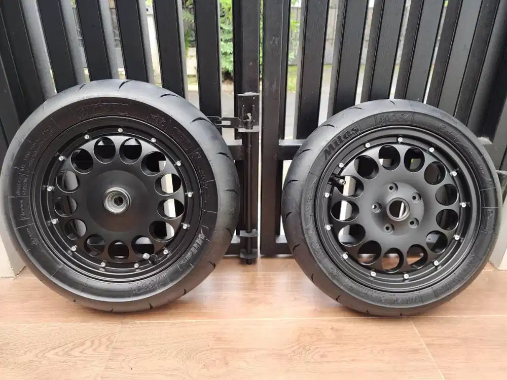 Barang ex Vespa kondisi baik