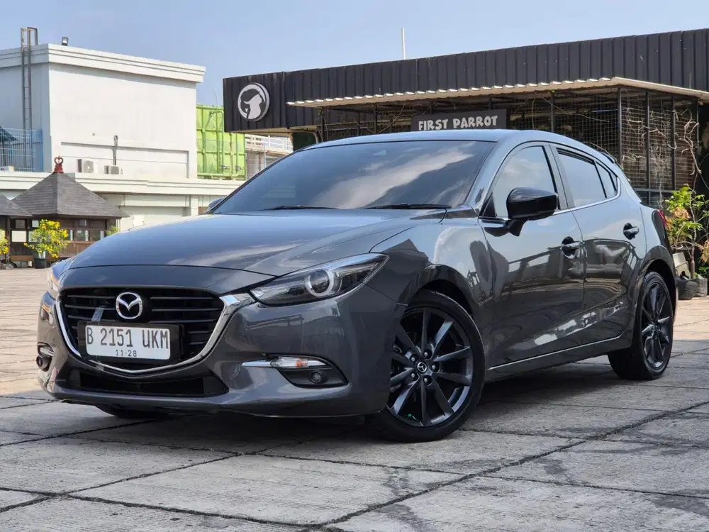 (Odo 50rb) Joss Mazda 3 Hatchback AT 2018 Tgn1 Terawat Bisa DP Minim