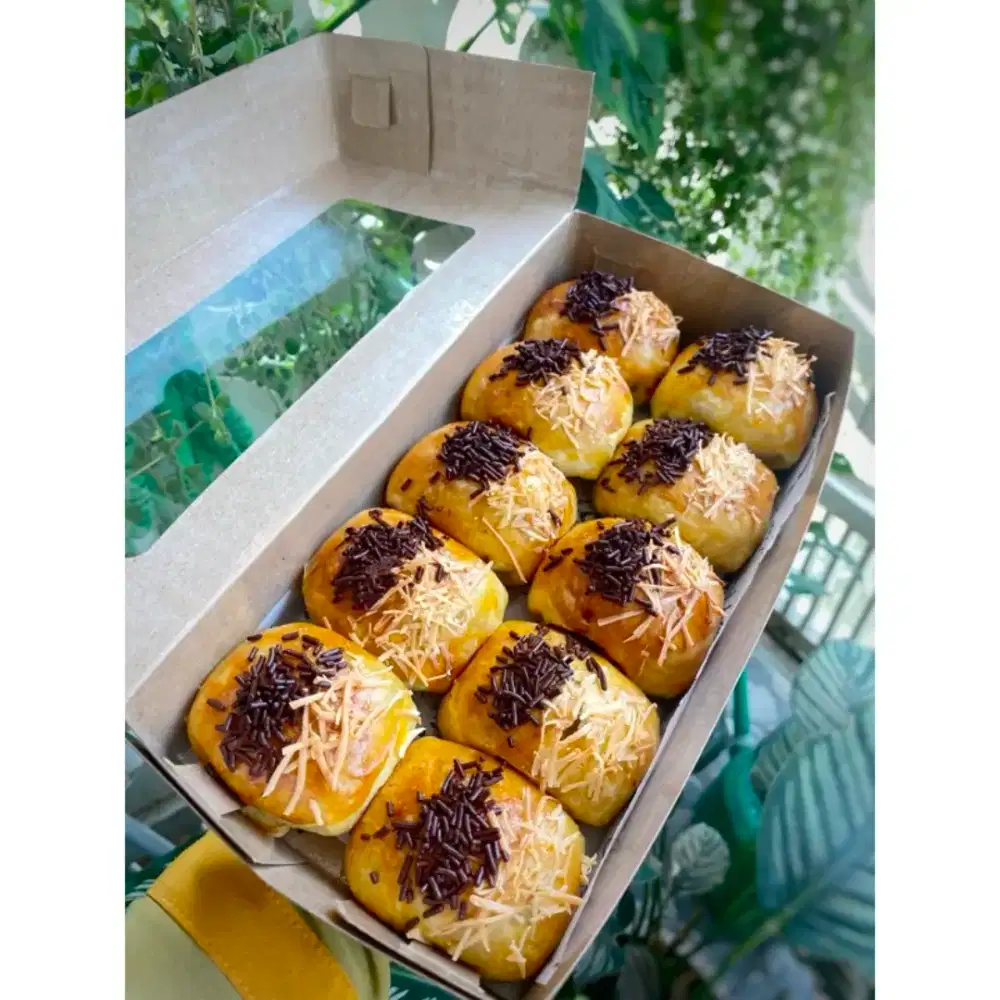 Bolen Pisang Coklat Keju Premium