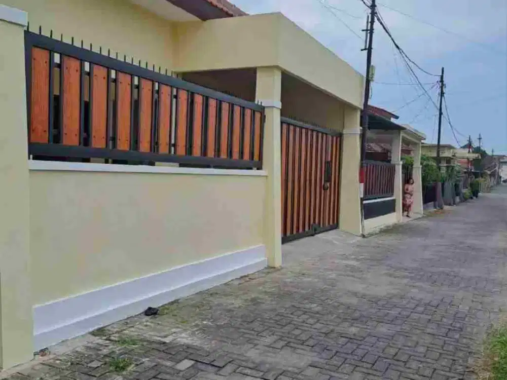 rumah murah luas 190 kranglo indah samping kampus ITN Dan 2 menit ke jalan tol bangunan baru dan siap huni dekat arah batu dan malang kota