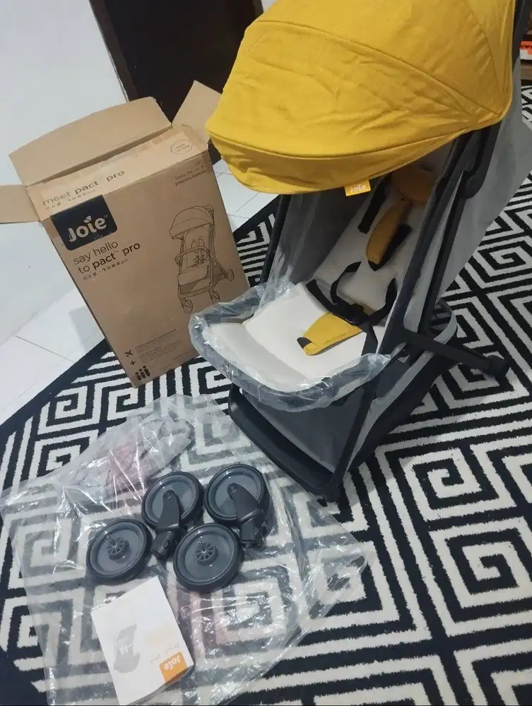 Joie Pact Pro Barley Stroller Lipat Ringan Belum Terpakai