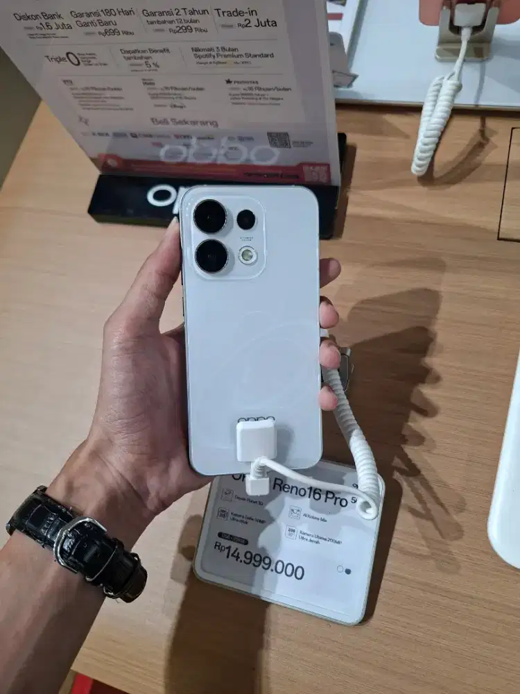 Oppo reno 16 pro 5G