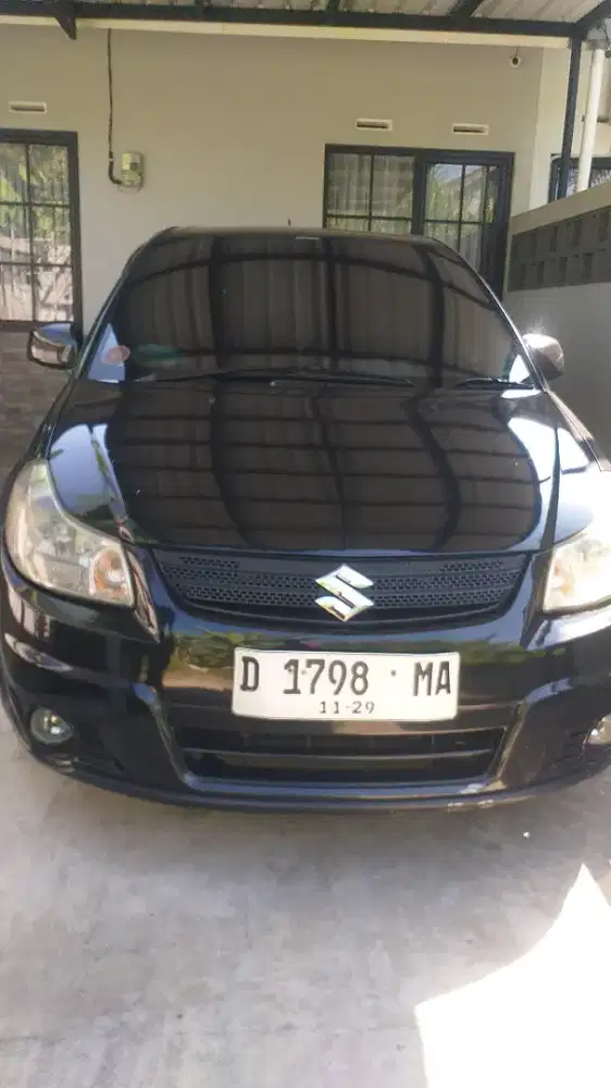 Dijual Suzuki SX4 2009