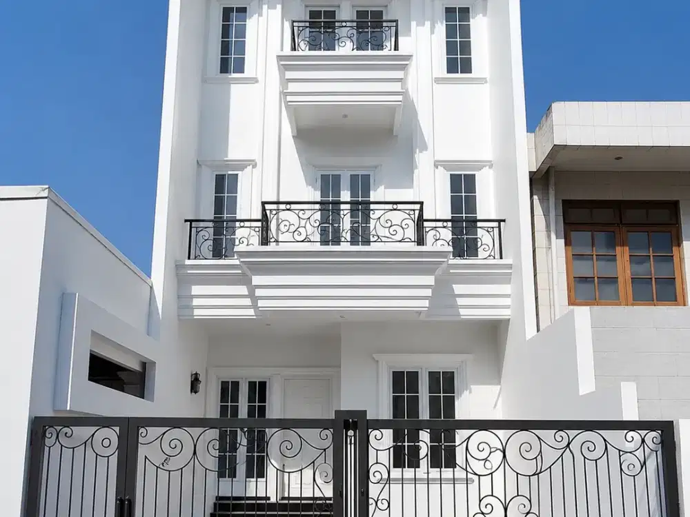 BRAND NEW HOUSE – Hunian Modern 3,5 Lantai di Kelapa Gading | Jalan Lebar, Lokasi Premium & siap huni