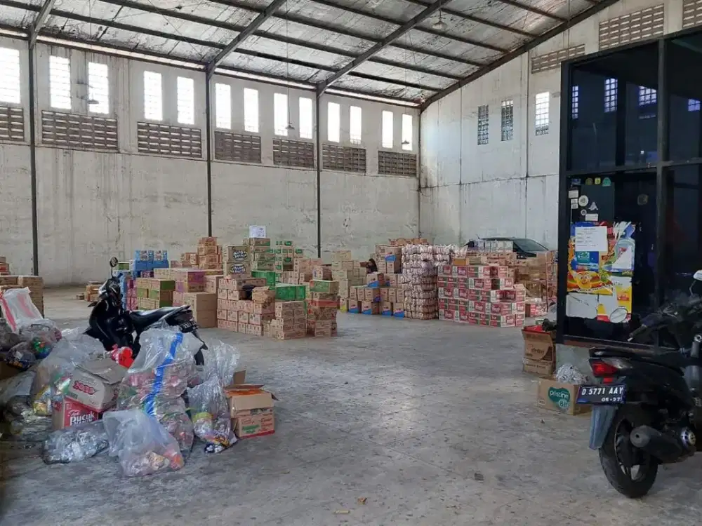 DISEWAKAN GUDANG DI MAINROAD KOPO DEKAT TOL PASIR KOJA BANDUNG