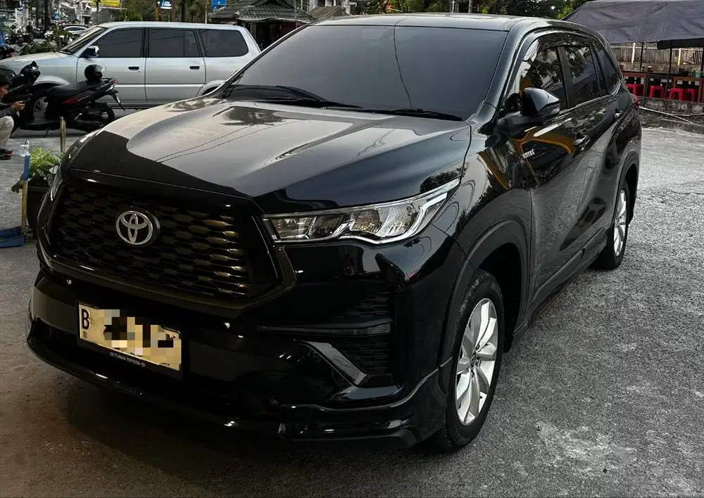 2023 Toyota Kijang Innova Zenix 2.0 V HV Modellista MPV