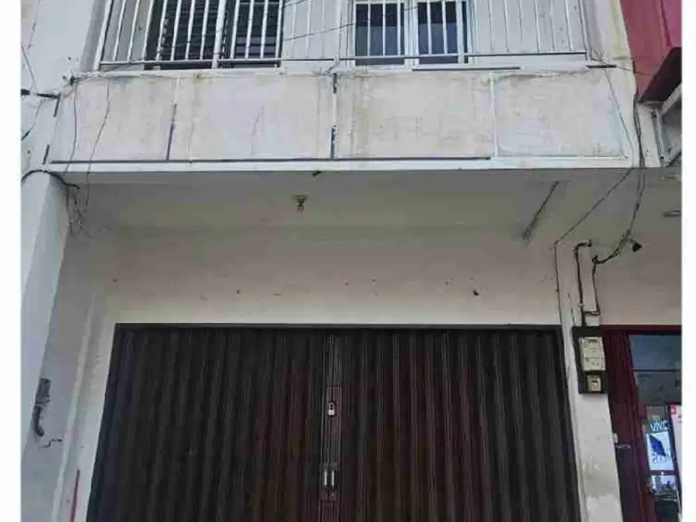Di  sewakan cepat Ruko
Pondok Kopi Raya
Dekat RS. Islam pd kopi
JAktim

Harga : 125 jt / tahun 

Luas Tanah : 26.2 X 4,5:
Luas bangunan :20,2x4,5
Jumlah lantai : 2 ½ lantai
Lantai 1 :  kamar mandi, dapur
Lantai 2 : 1 dapur, 1 kamar mandi
Lantai 3 : ketutu